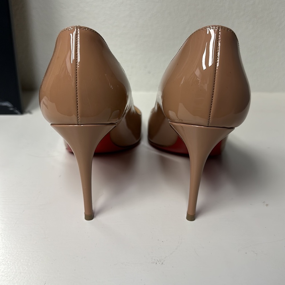 Christian Louboutin Nude peep toe 85mm - Picture 5 of 5